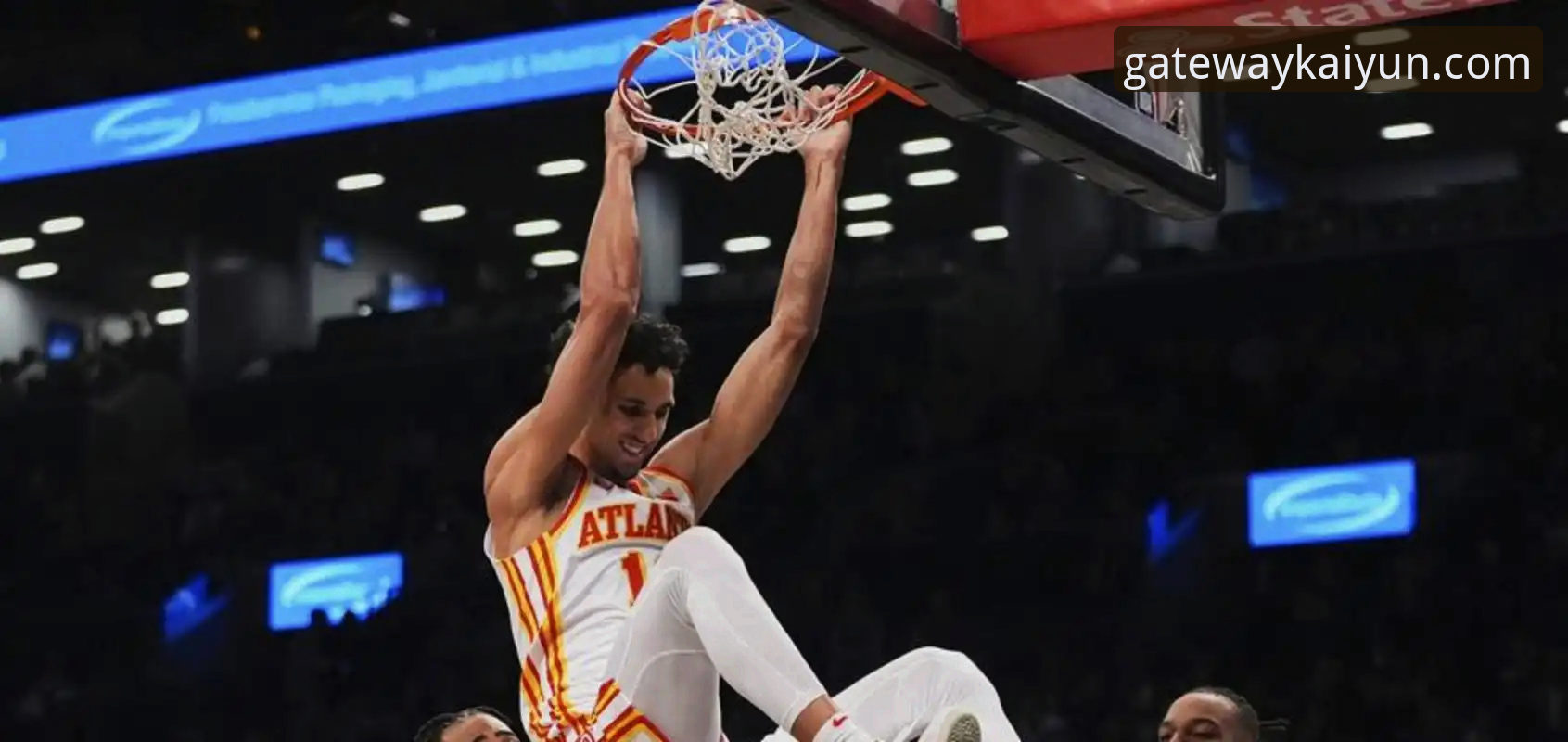 NBA季后赛尼克斯狂胜老鹰深度评测：140-89创队史纪录，唐斯三双引领半场47分奇迹